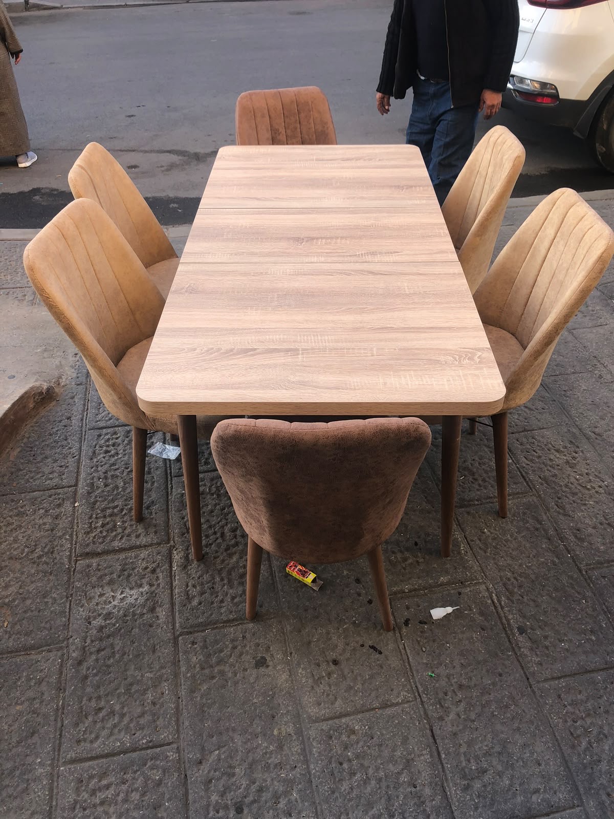 Table Extensible + 6 Chaises